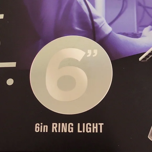 NWT Core Audio RGB ring light with tripod stand - Picture 9 of 12